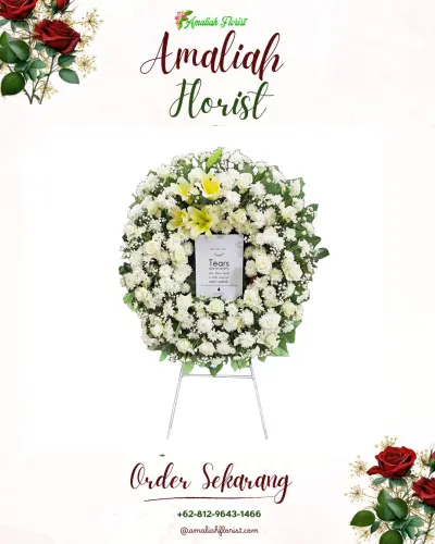 Krans Bunga Duka Cita di Maitara Tengah